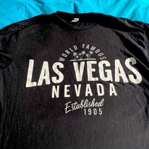 Las Vegas unisex tshirt m size